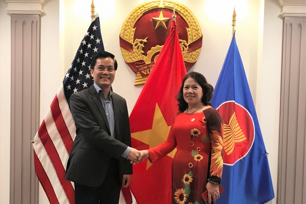 HỘI CHỮ THẬP ĐỎ VIỆT NAM