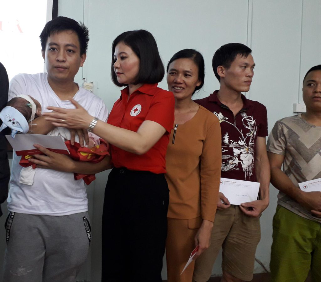 HỘI CHỮ THẬP ĐỎ VIỆT NAM