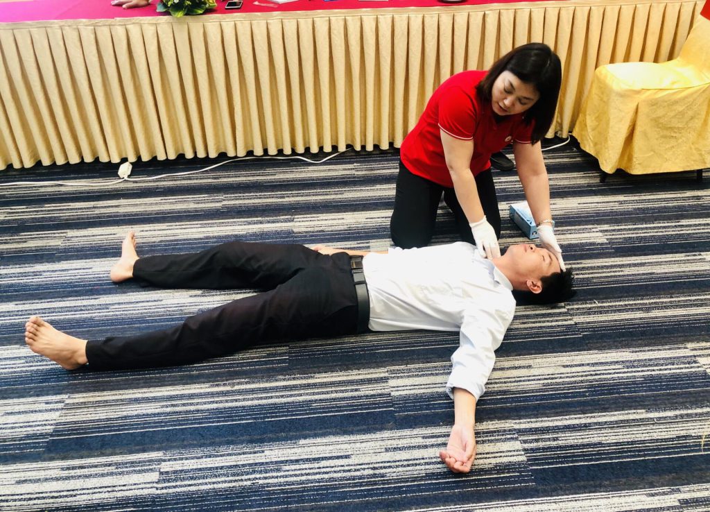 HỘI CHỮ THẬP ĐỎ VIỆT NAM