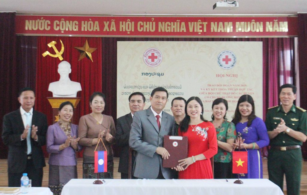 HỘI CHỮ THẬP ĐỎ VIỆT NAM