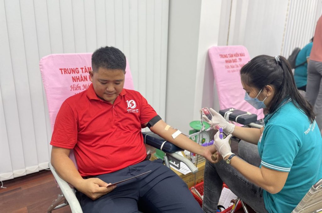 HỘI CHỮ THẬP ĐỎ VIỆT NAM