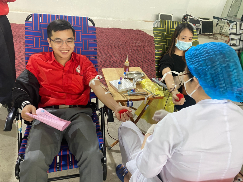 HỘI CHỮ THẬP ĐỎ VIỆT NAM
