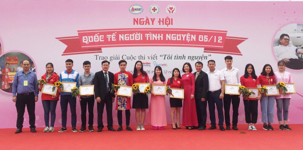 HỘI CHỮ THẬP ĐỎ VIỆT NAM