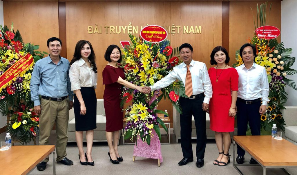HỘI CHỮ THẬP ĐỎ VIỆT NAM