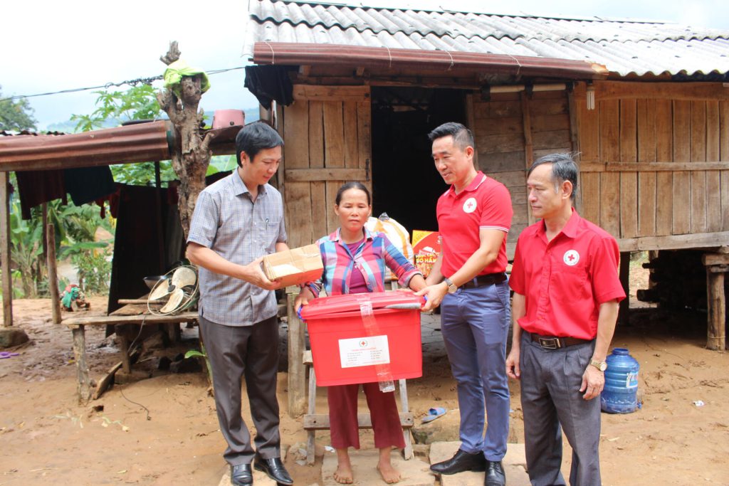 HỘI CHỮ THẬP ĐỎ VIỆT NAM