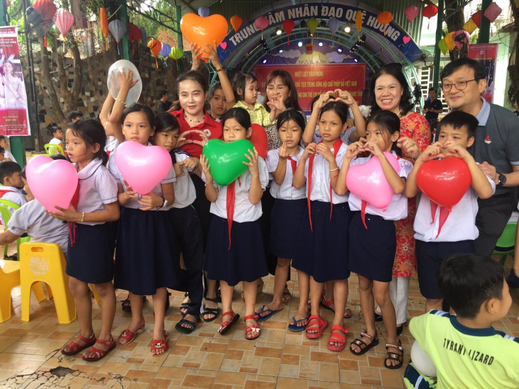 HỘI CHỮ THẬP ĐỎ VIỆT NAM