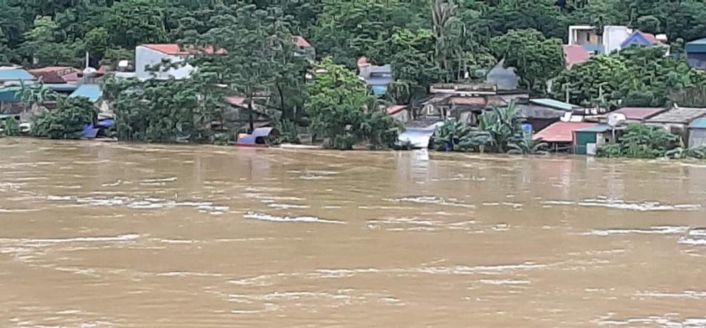HỘI CHỮ THẬP ĐỎ VIỆT NAM