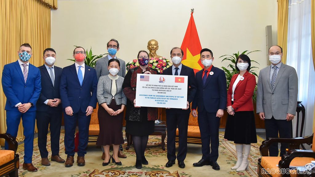 HỘI CHỮ THẬP ĐỎ VIỆT NAM