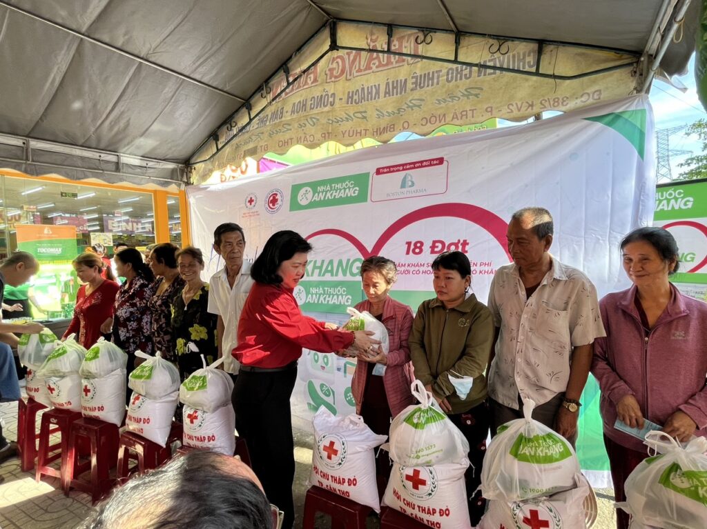 HỘI CHỮ THẬP ĐỎ VIỆT NAM