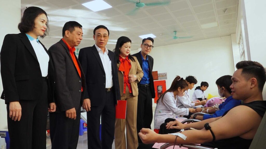 HỘI CHỮ THẬP ĐỎ VIỆT NAM
