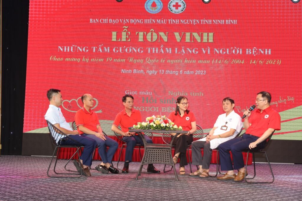 HỘI CHỮ THẬP ĐỎ VIỆT NAM