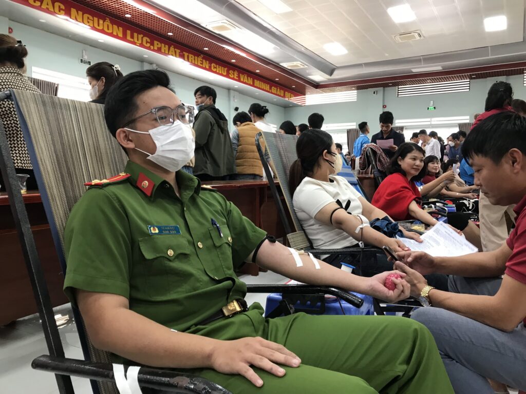 HỘI CHỮ THẬP ĐỎ VIỆT NAM