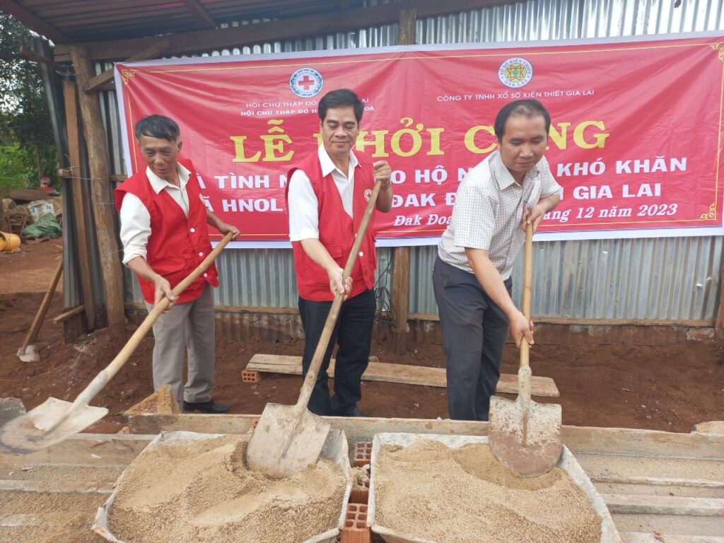 HỘI CHỮ THẬP ĐỎ VIỆT NAM