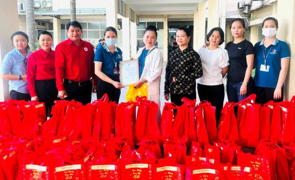 HỘI CHỮ THẬP ĐỎ VIỆT NAM