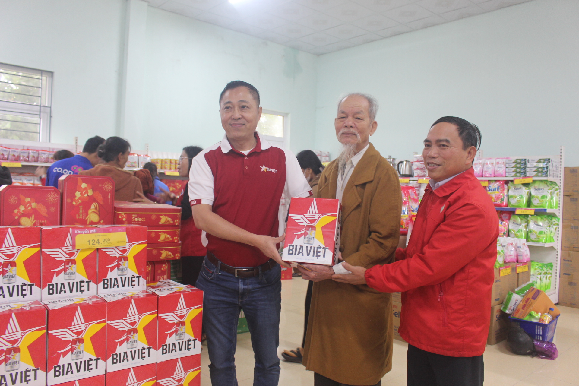 HỘI CHỮ THẬP ĐỎ VIỆT NAM