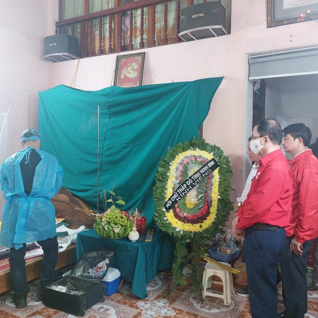 HỘI CHỮ THẬP ĐỎ VIỆT NAM