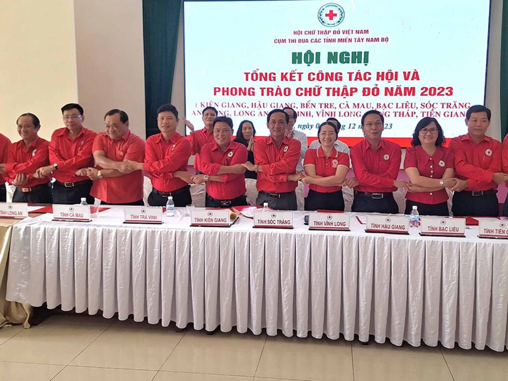HỘI CHỮ THẬP ĐỎ VIỆT NAM