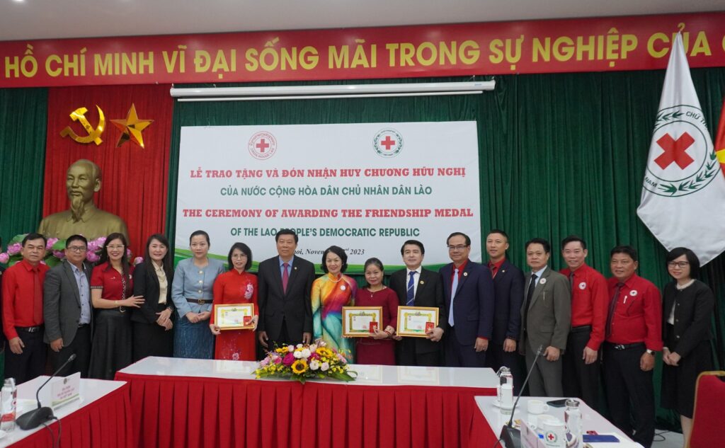 HỘI CHỮ THẬP ĐỎ VIỆT NAM