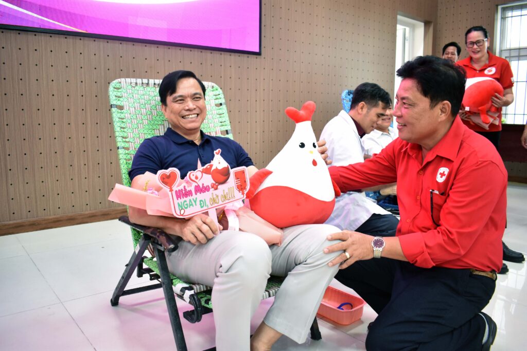 HỘI CHỮ THẬP ĐỎ VIỆT NAM