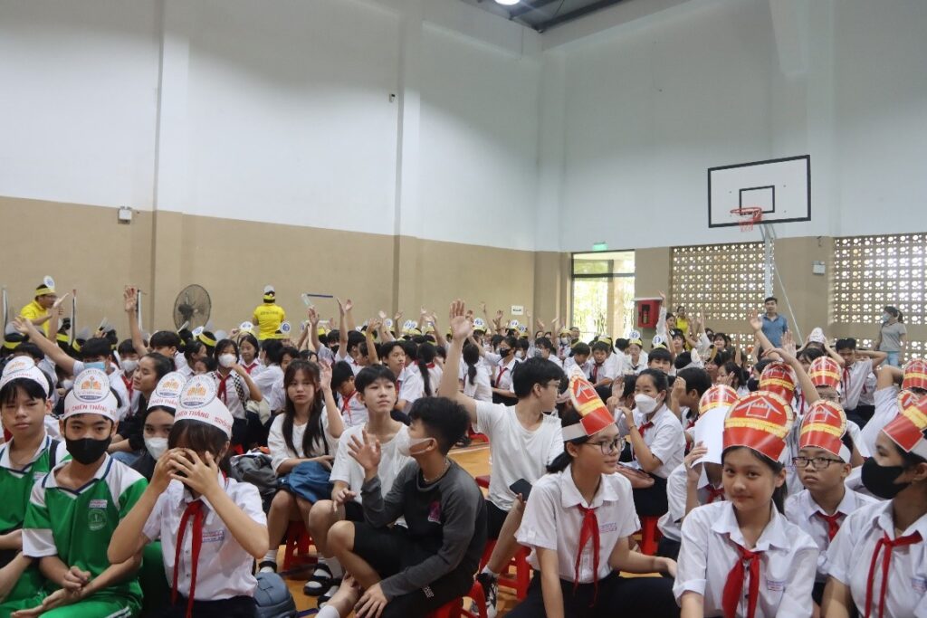 HỘI CHỮ THẬP ĐỎ VIỆT NAM