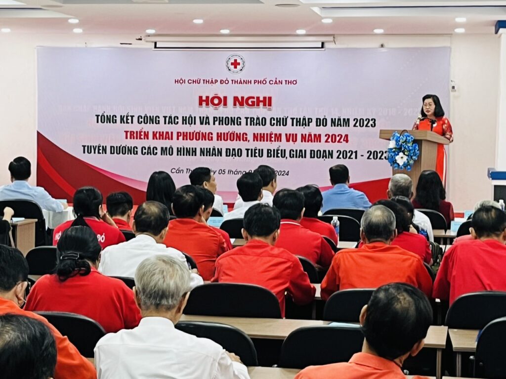 HỘI CHỮ THẬP ĐỎ VIỆT NAM