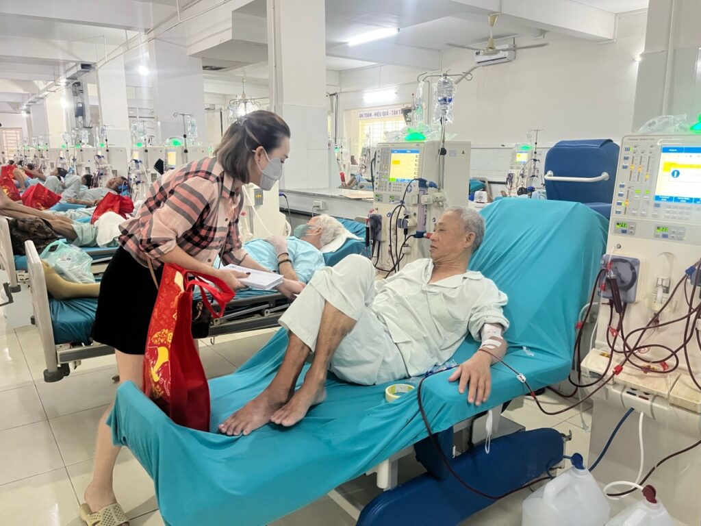 HỘI CHỮ THẬP ĐỎ VIỆT NAM