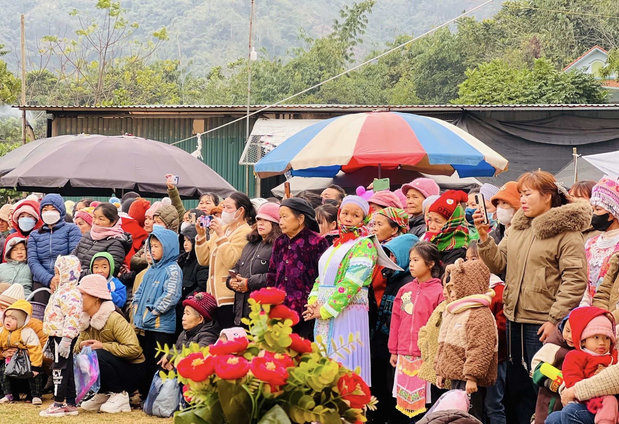 HỘI CHỮ THẬP ĐỎ VIỆT NAM