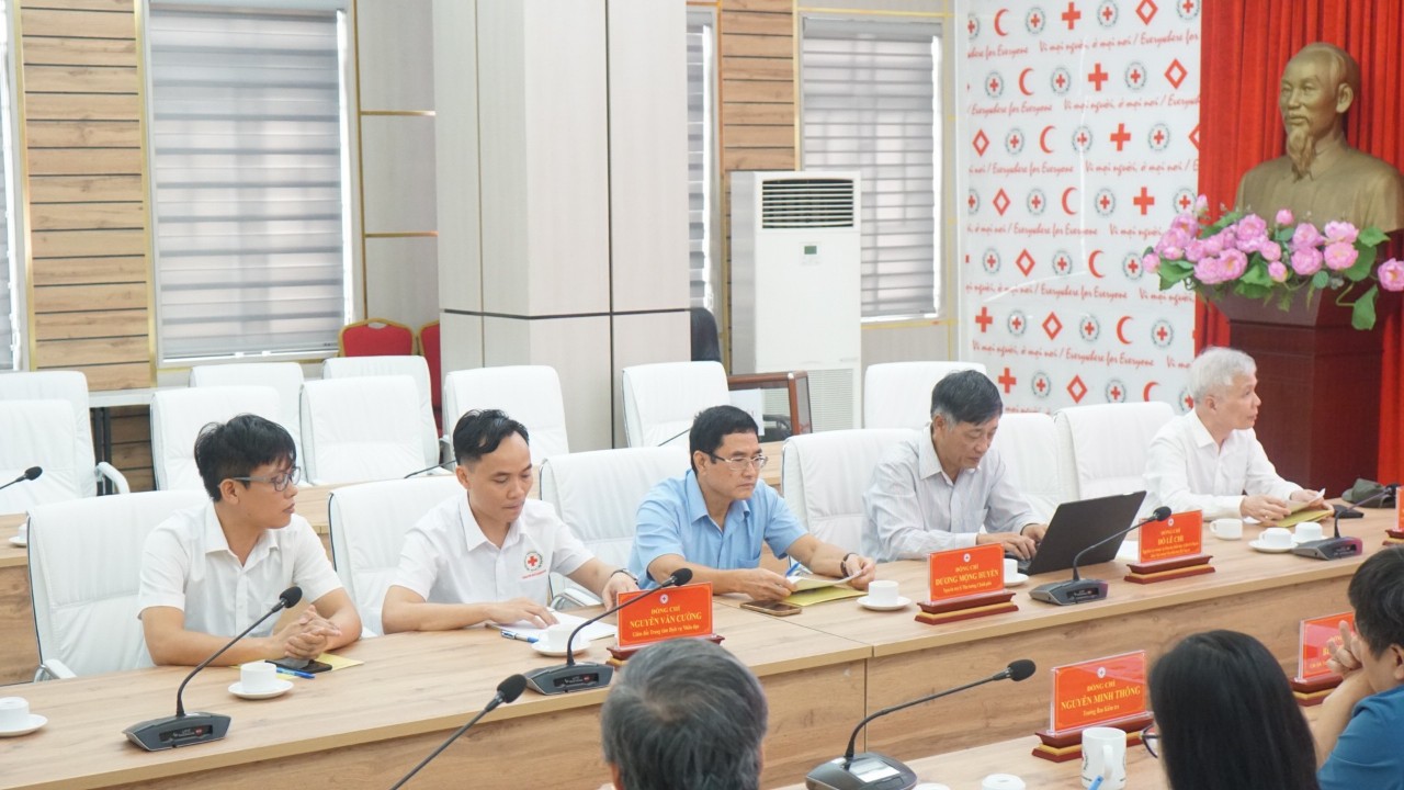 HỘI CHỮ THẬP ĐỎ VIỆT NAM
