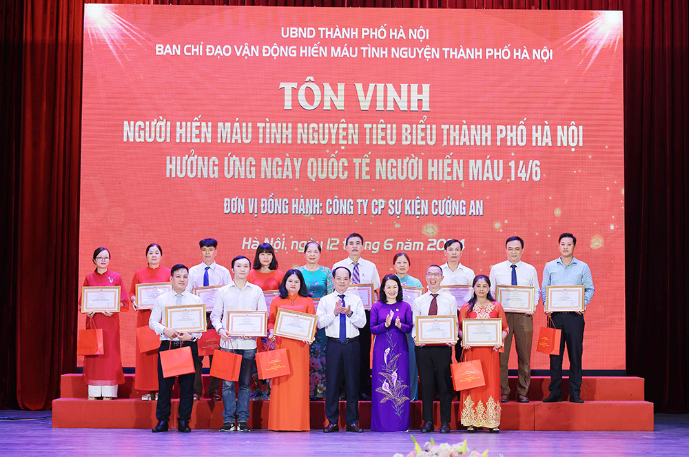 HỘI CHỮ THẬP ĐỎ VIỆT NAM