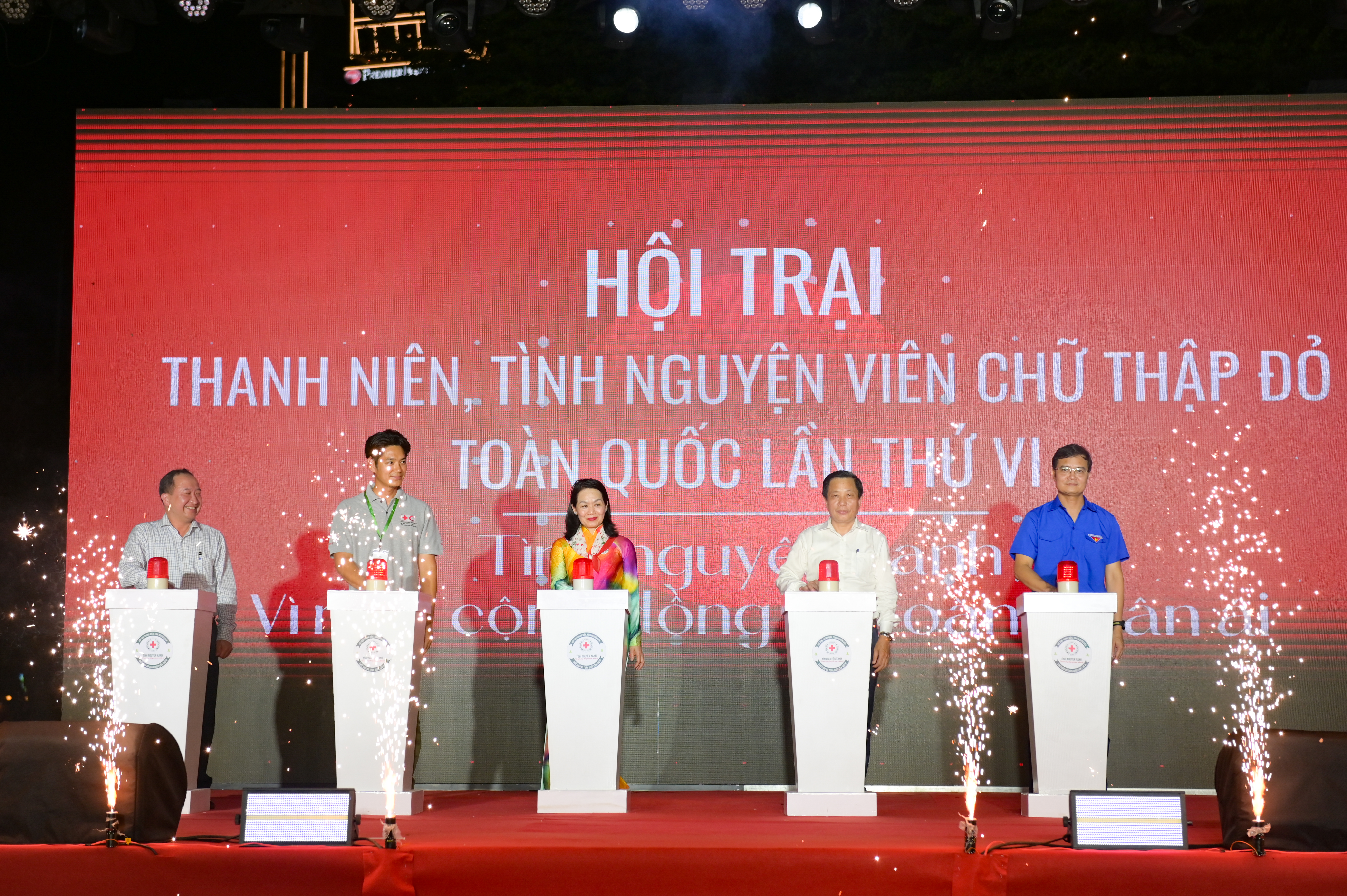 HỘI CHỮ THẬP ĐỎ VIỆT NAM