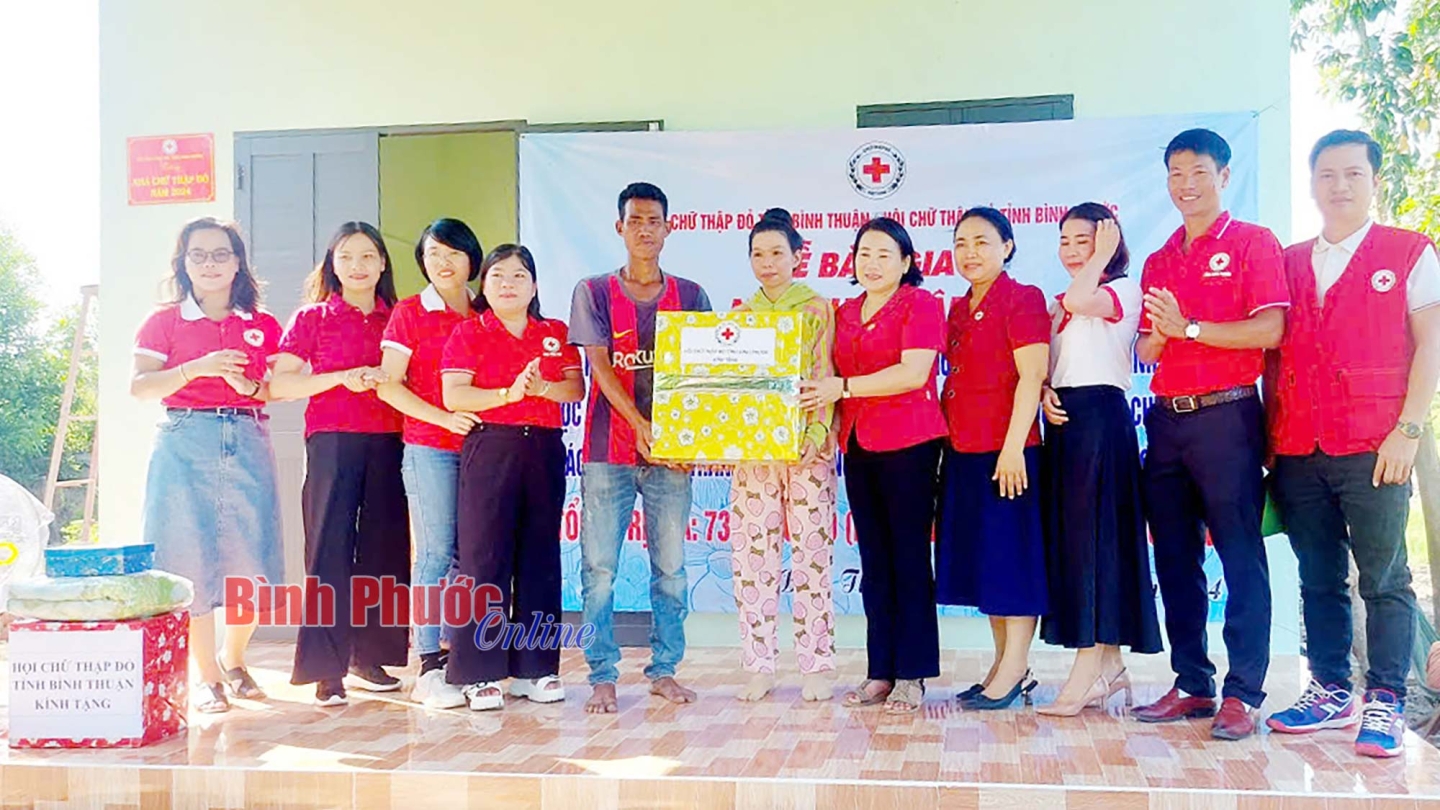 HỘI CHỮ THẬP ĐỎ VIỆT NAM