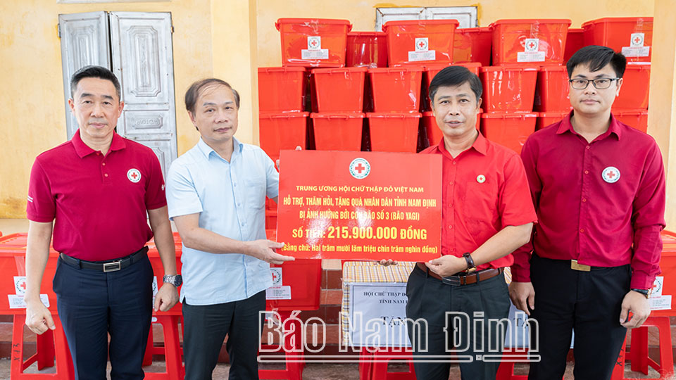HỘI CHỮ THẬP ĐỎ VIỆT NAM