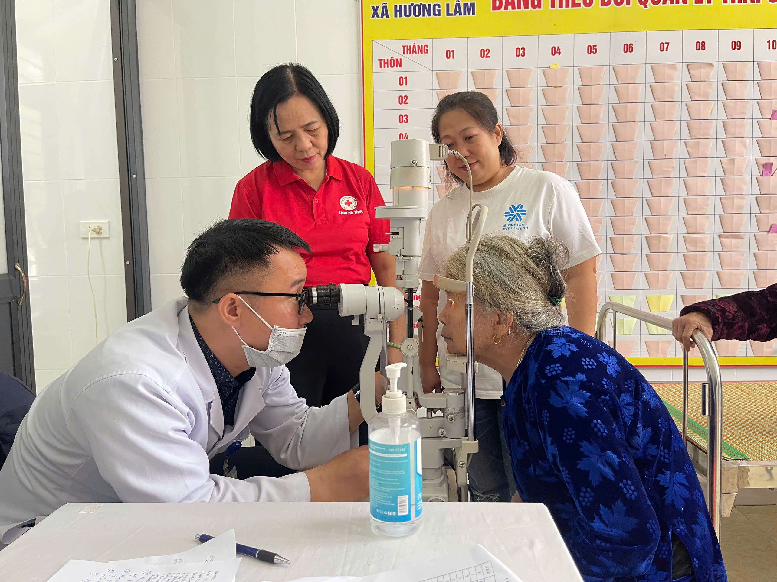 HỘI CHỮ THẬP ĐỎ VIỆT NAM