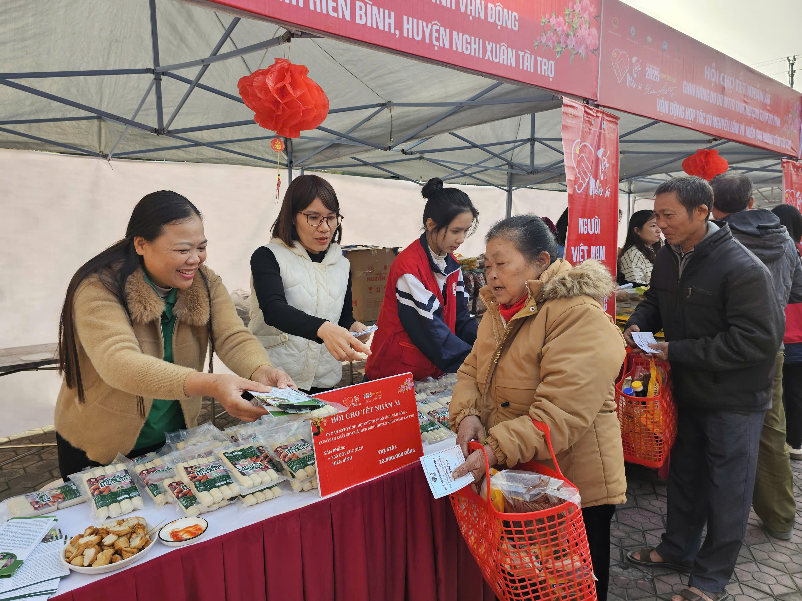 HỘI CHỮ THẬP ĐỎ VIỆT NAM