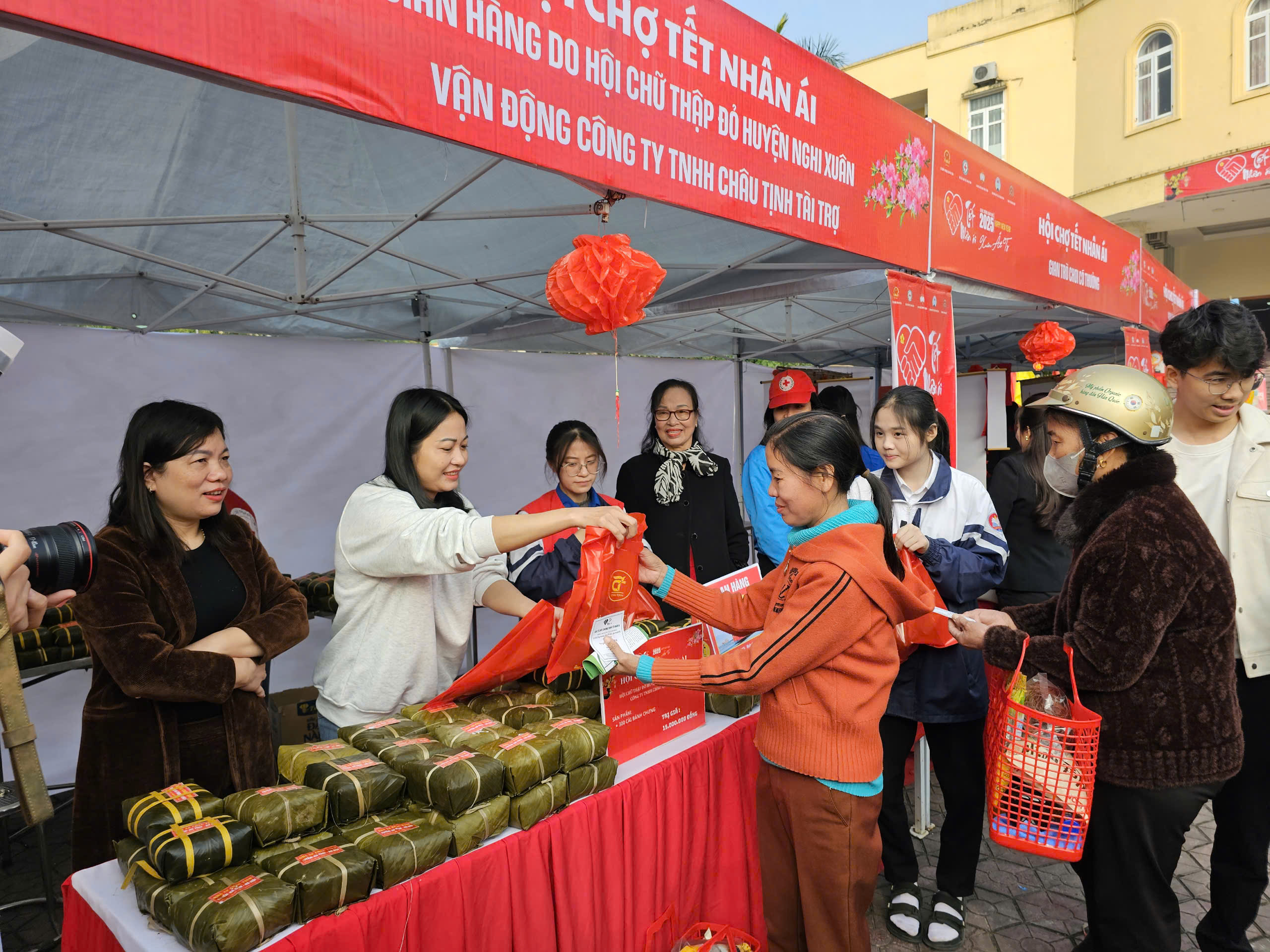 HỘI CHỮ THẬP ĐỎ VIỆT NAM