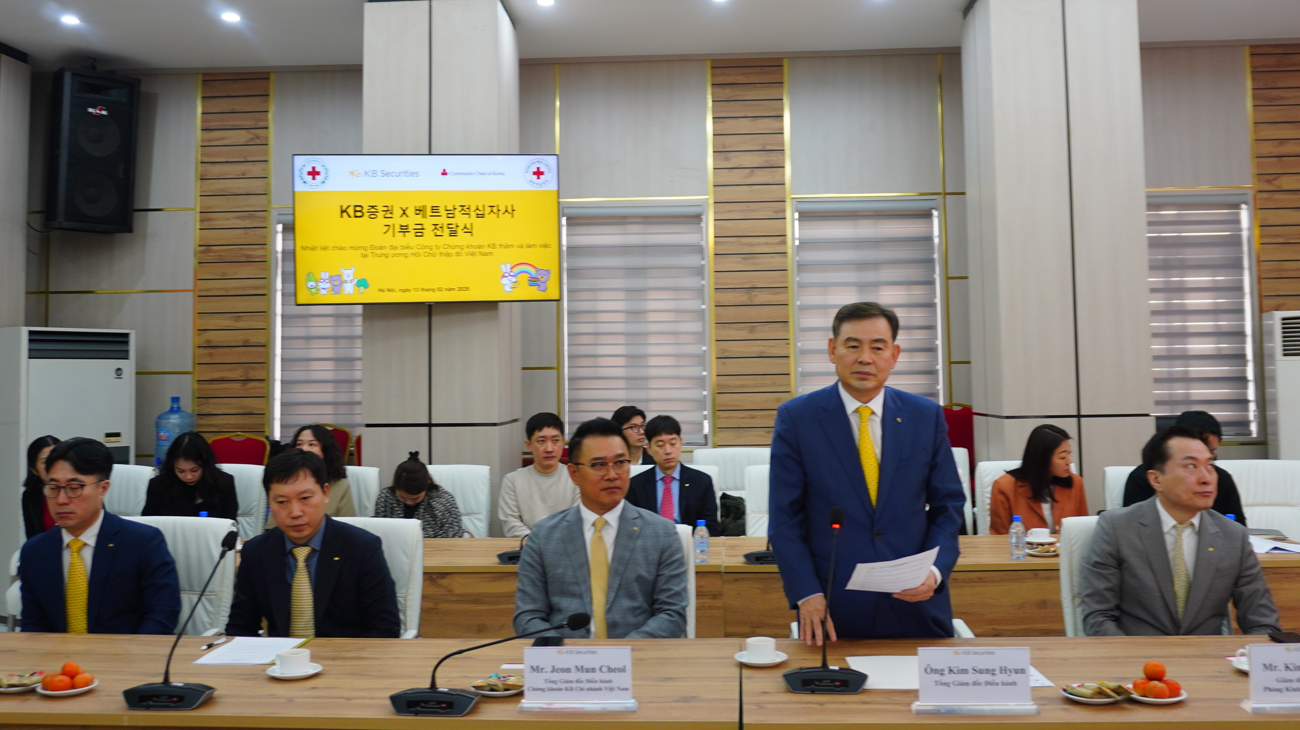 HỘI CHỮ THẬP ĐỎ VIỆT NAM