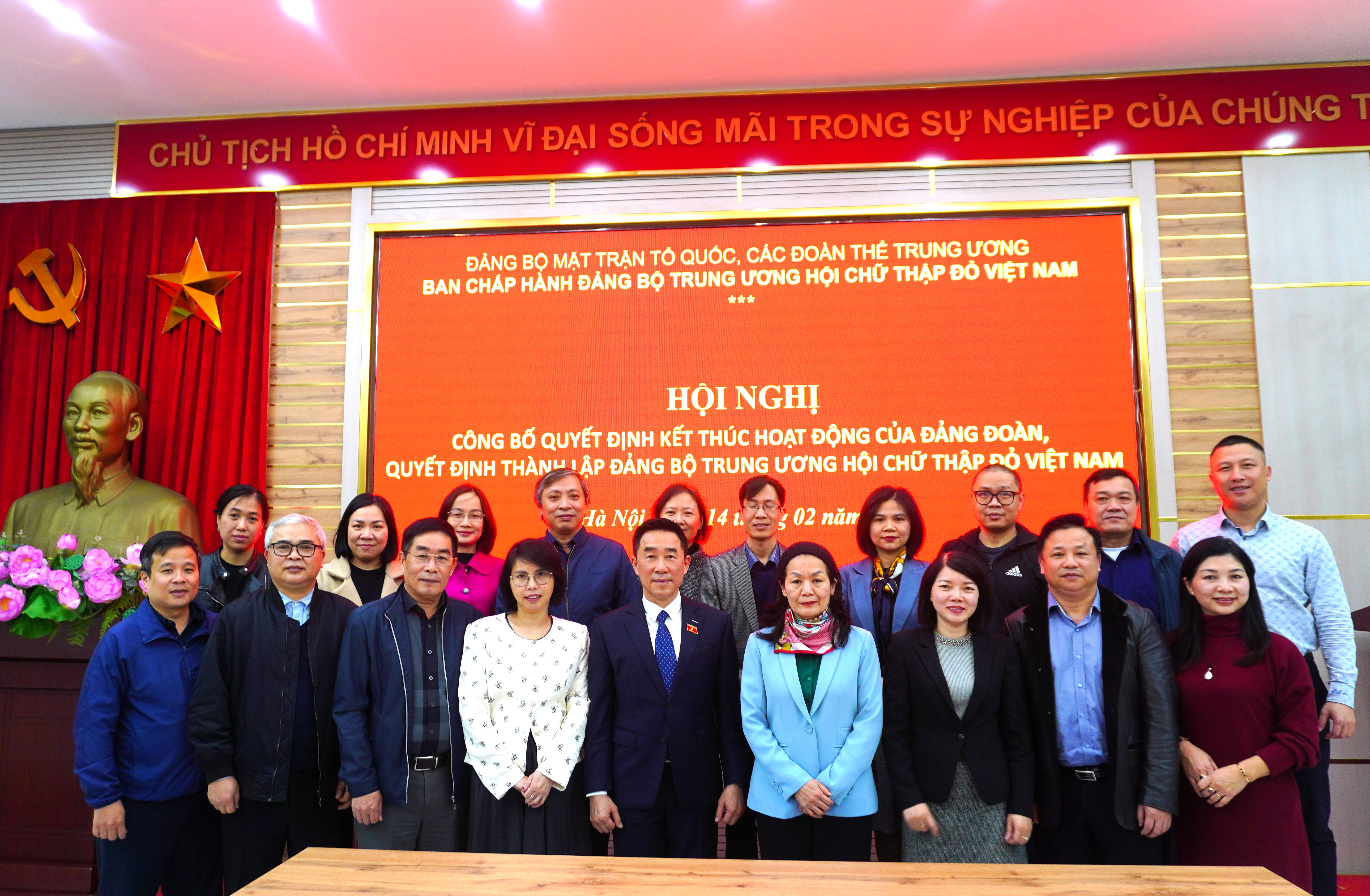 HỘI CHỮ THẬP ĐỎ VIỆT NAM