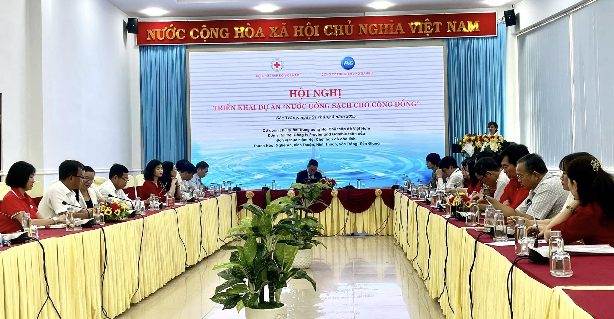 HỘI CHỮ THẬP ĐỎ VIỆT NAM