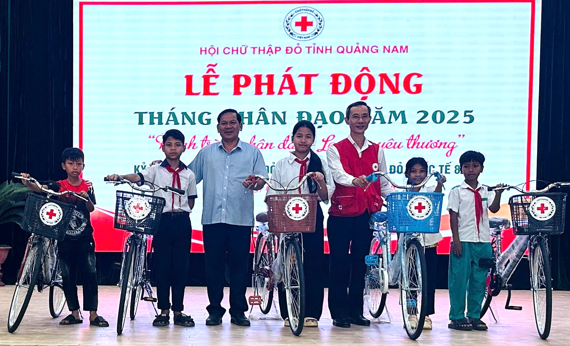 HỘI CHỮ THẬP ĐỎ VIỆT NAM