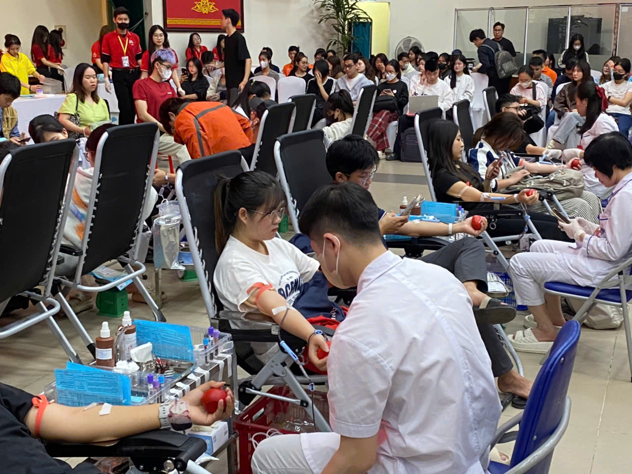 HỘI CHỮ THẬP ĐỎ VIỆT NAM