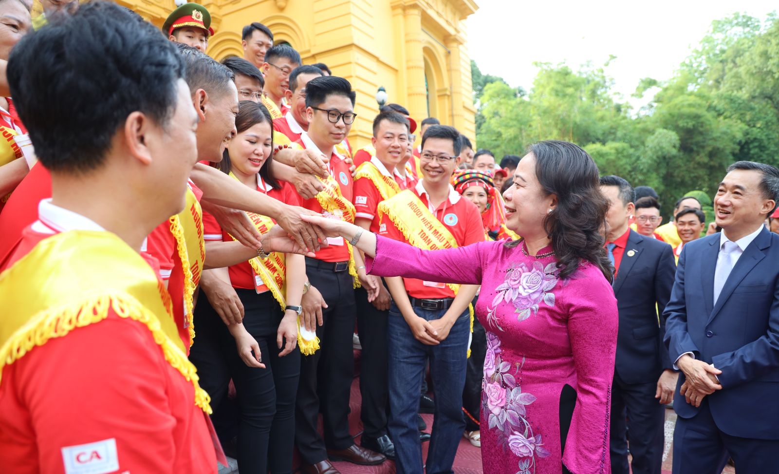 HỘI CHỮ THẬP ĐỎ VIỆT NAM