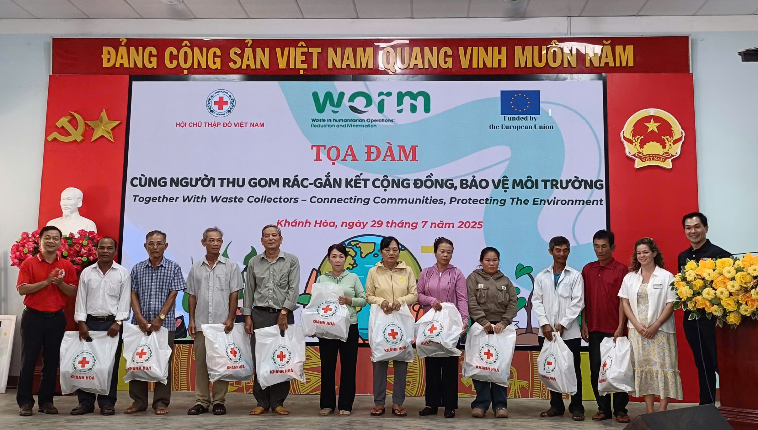 HỘI CHỮ THẬP ĐỎ VIỆT NAM