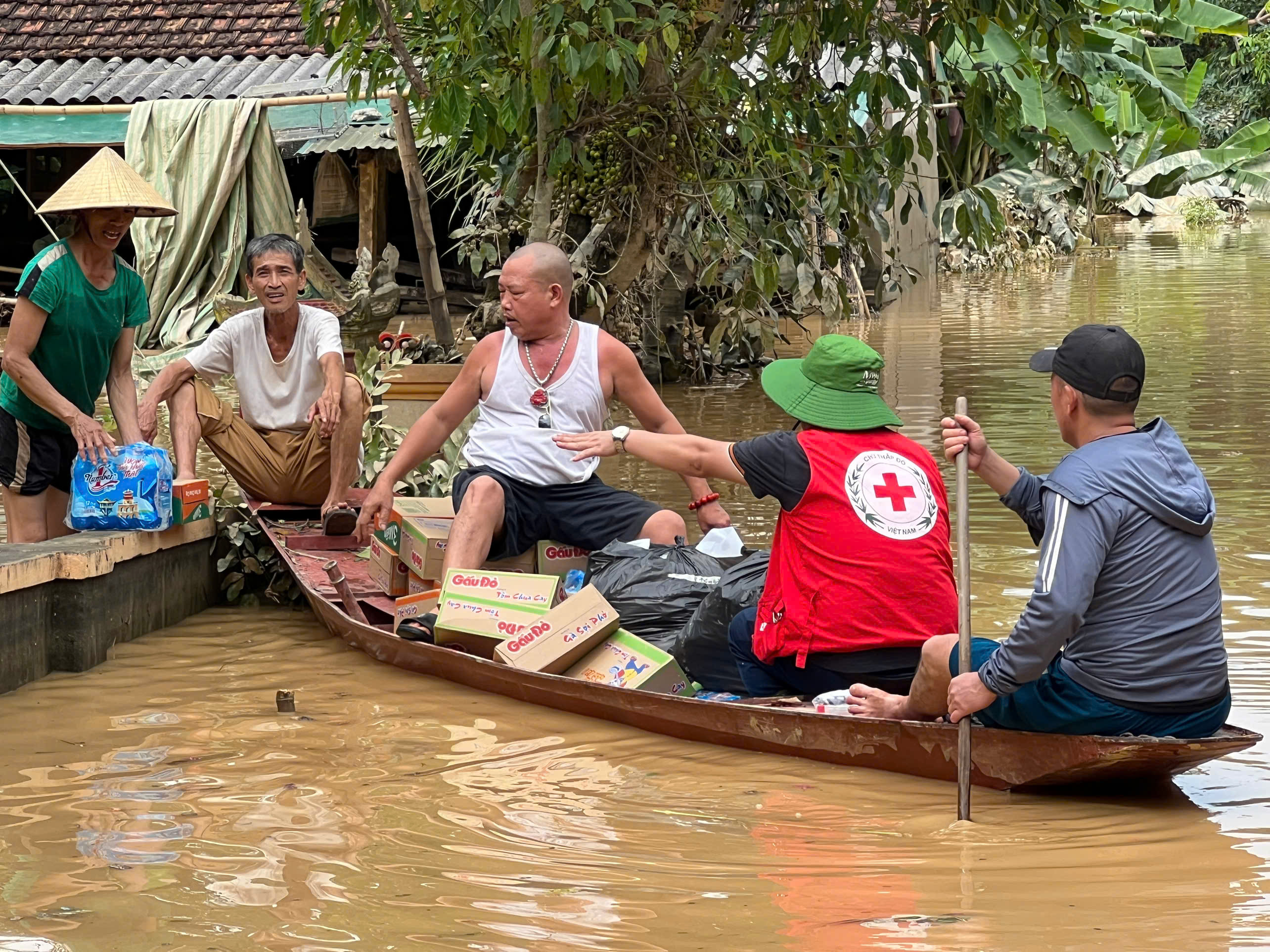 HỘI CHỮ THẬP ĐỎ VIỆT NAM