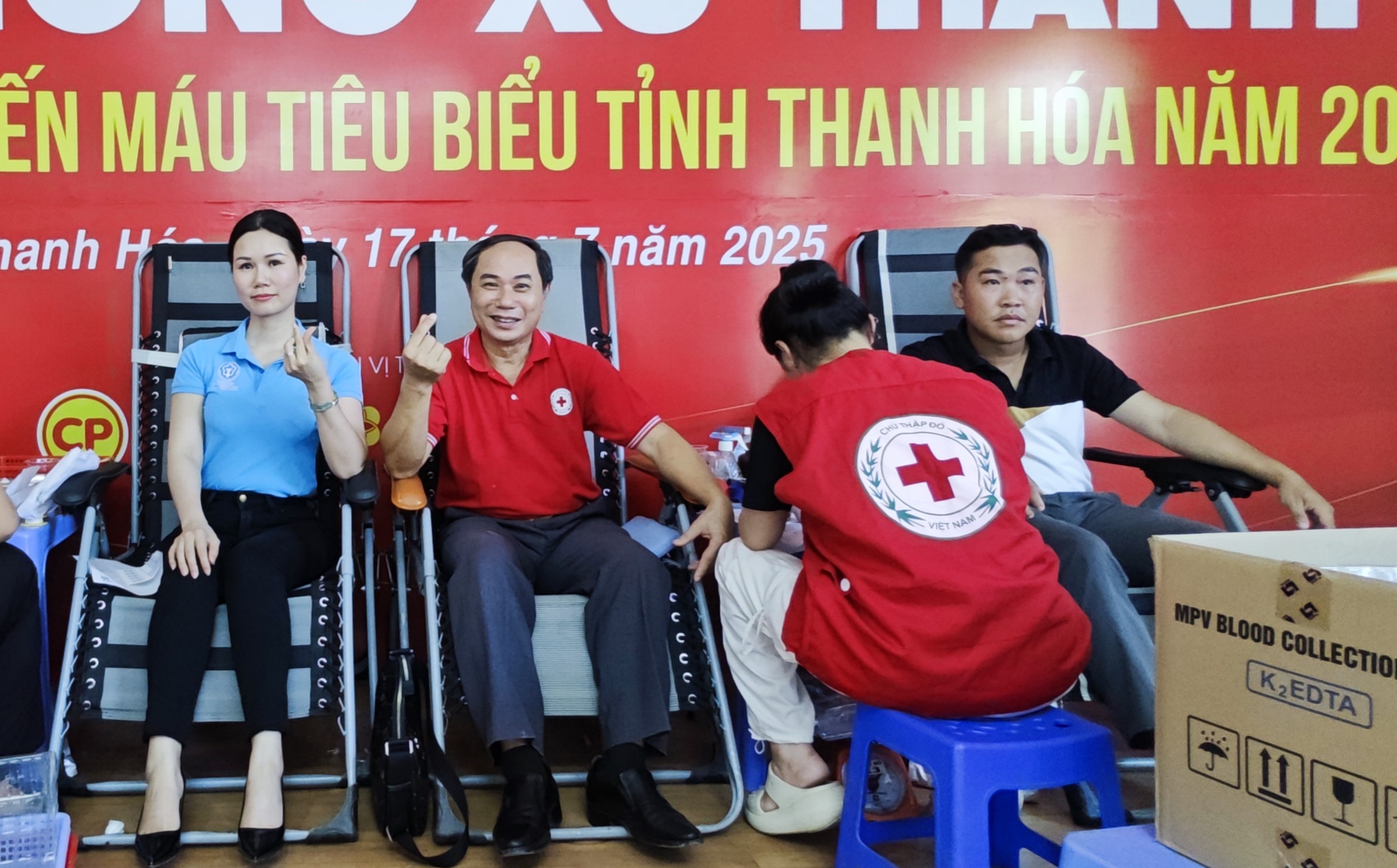 HỘI CHỮ THẬP ĐỎ VIỆT NAM