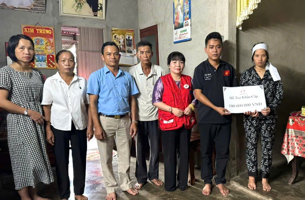 HỘI CHỮ THẬP ĐỎ VIỆT NAM