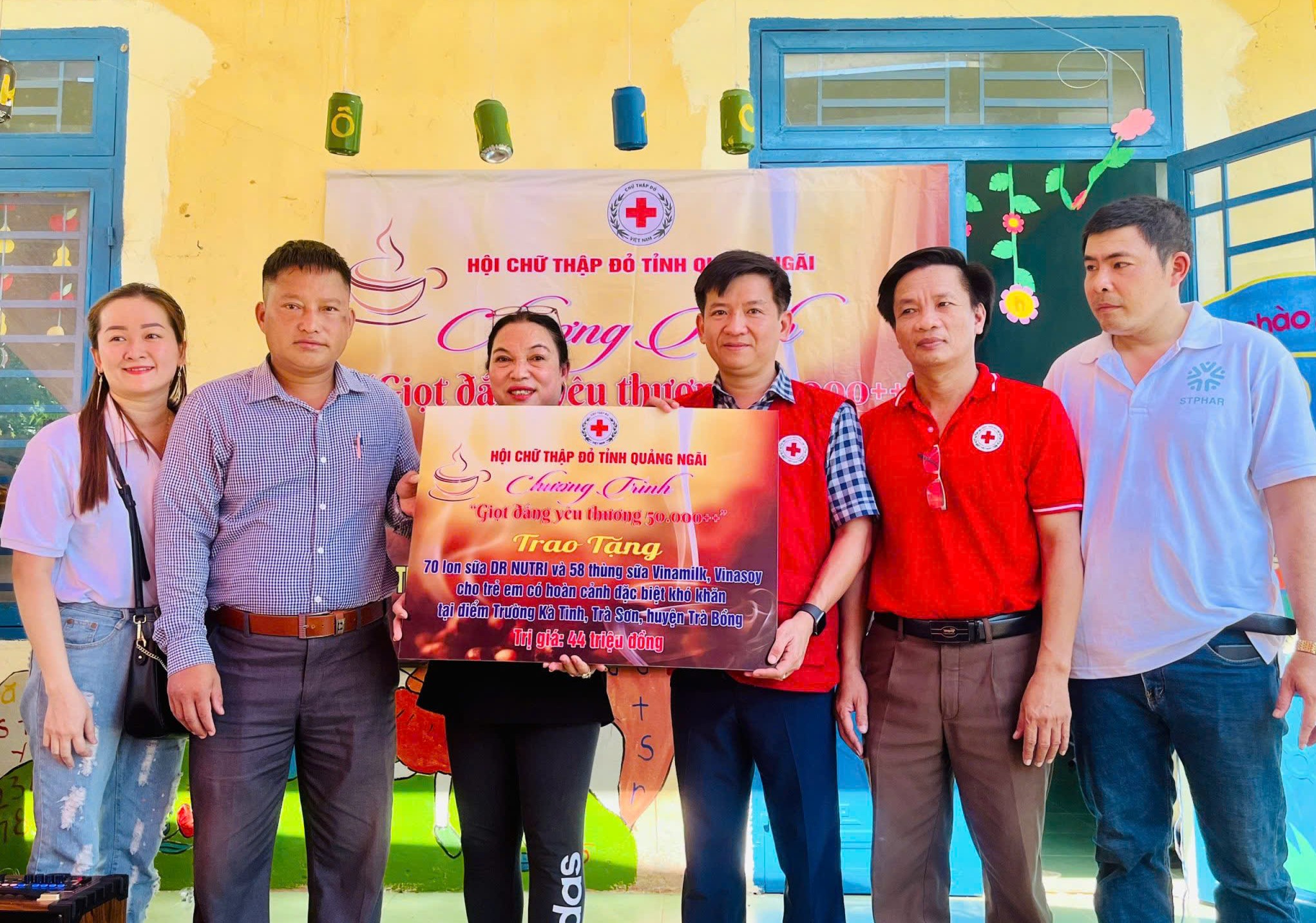 HỘI CHỮ THẬP ĐỎ VIỆT NAM