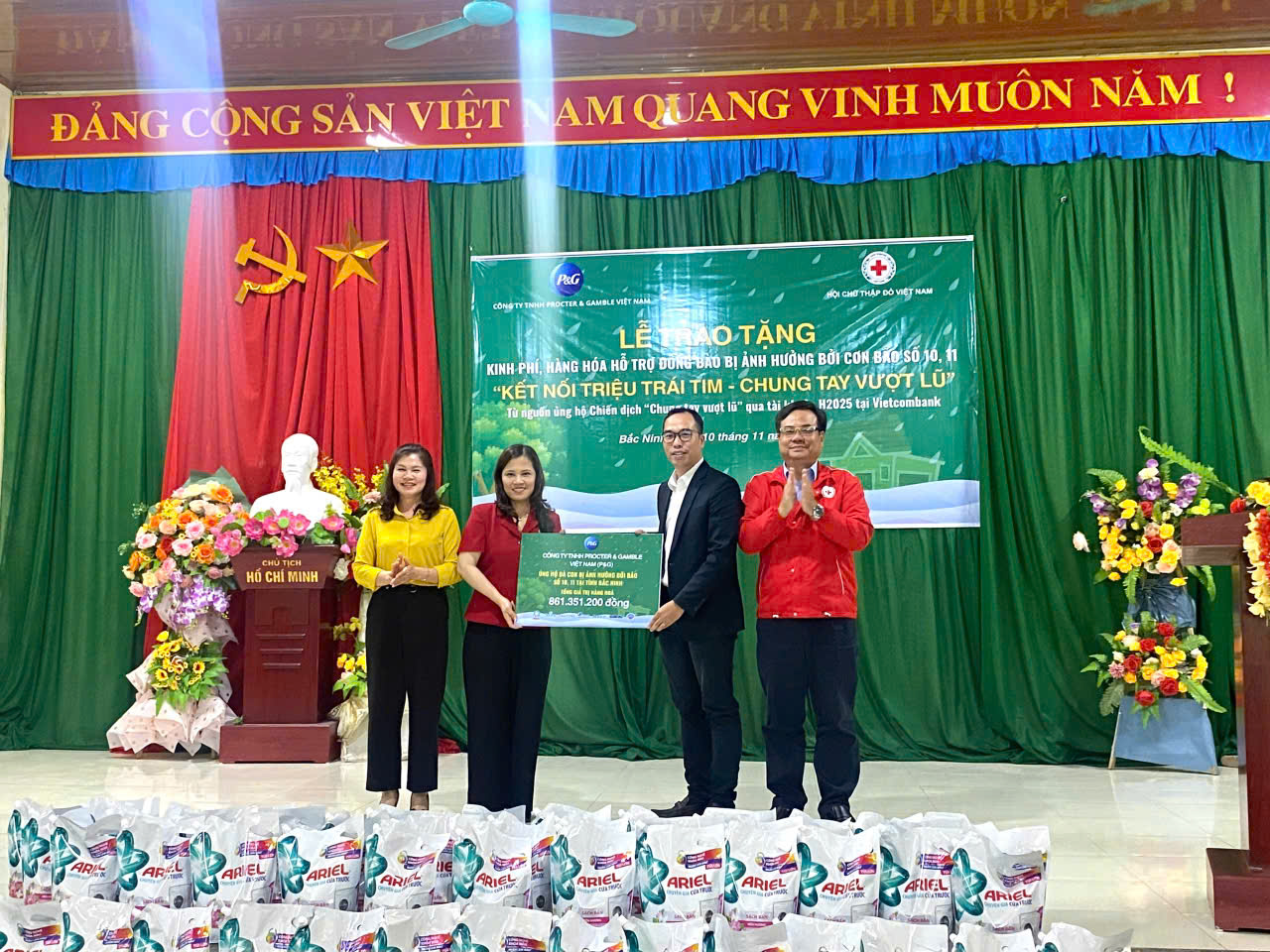 HỘI CHỮ THẬP ĐỎ VIỆT NAM