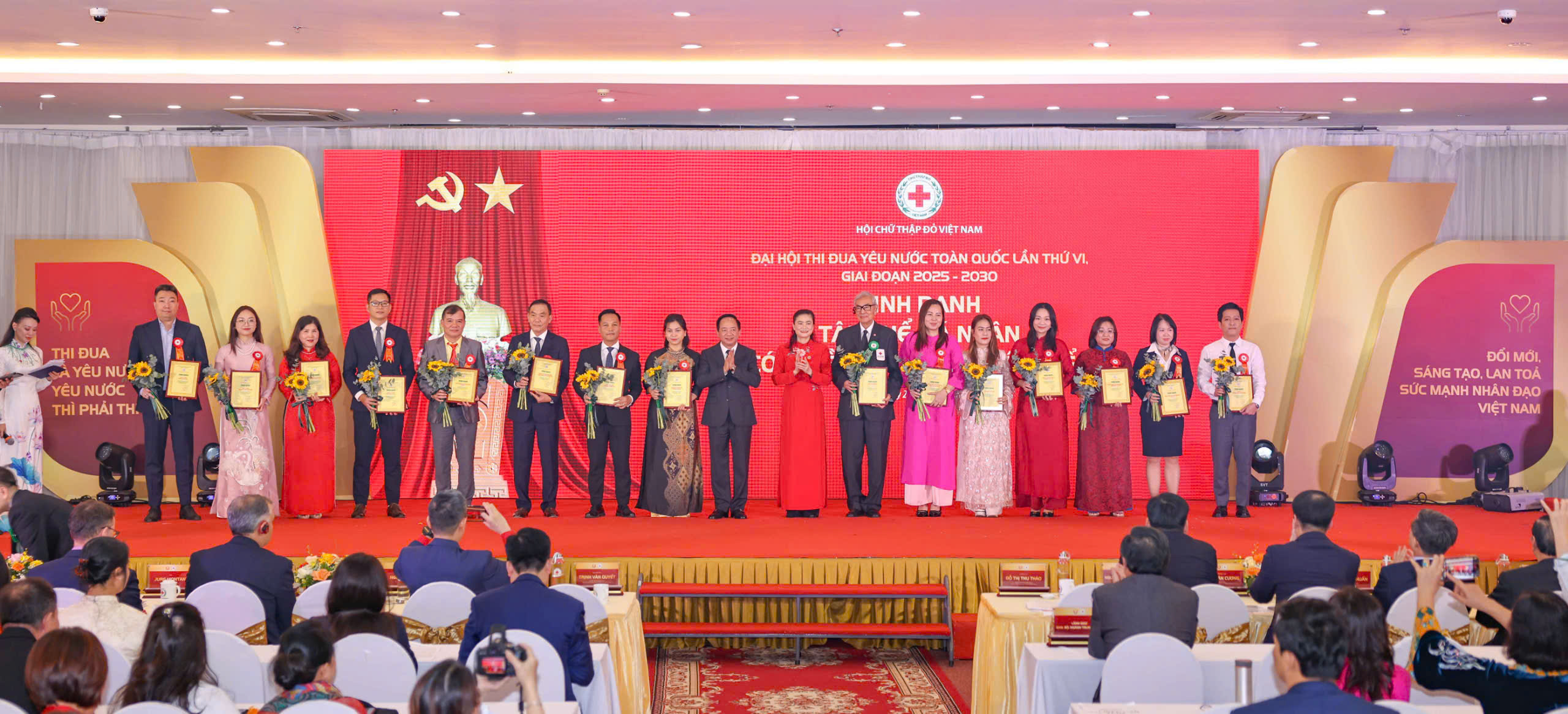 HỘI CHỮ THẬP ĐỎ VIỆT NAM