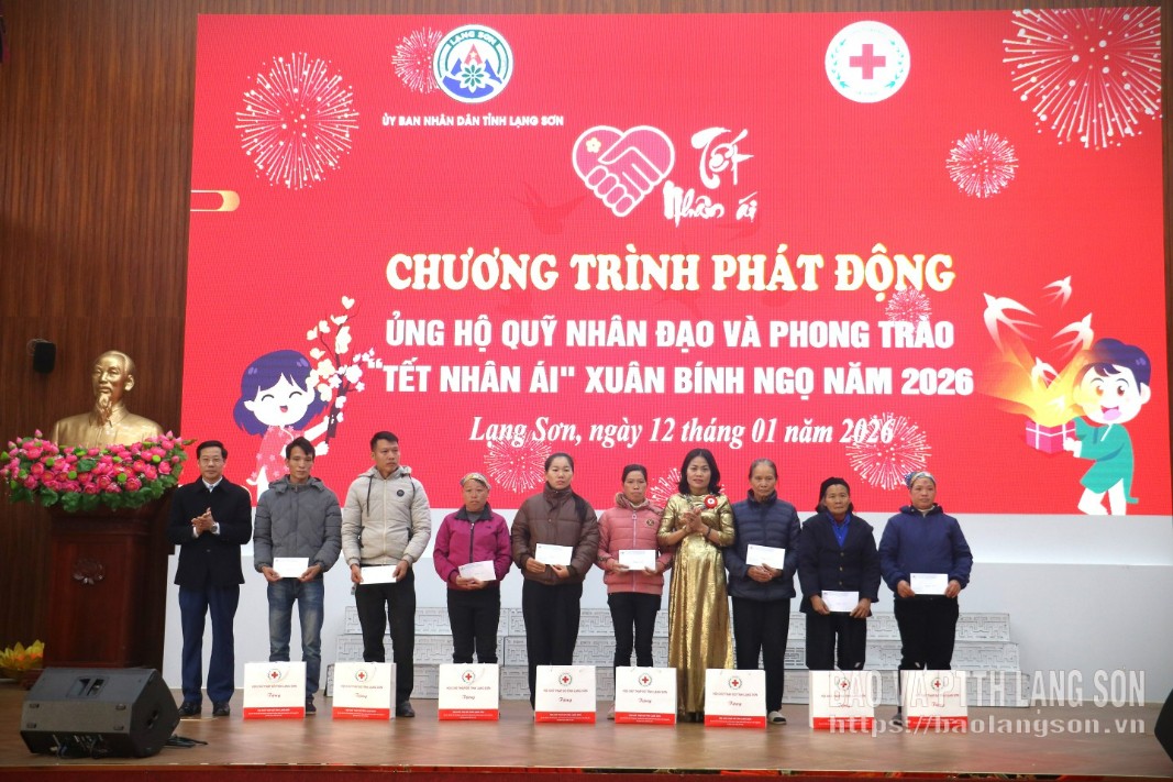 HỘI CHỮ THẬP ĐỎ VIỆT NAM