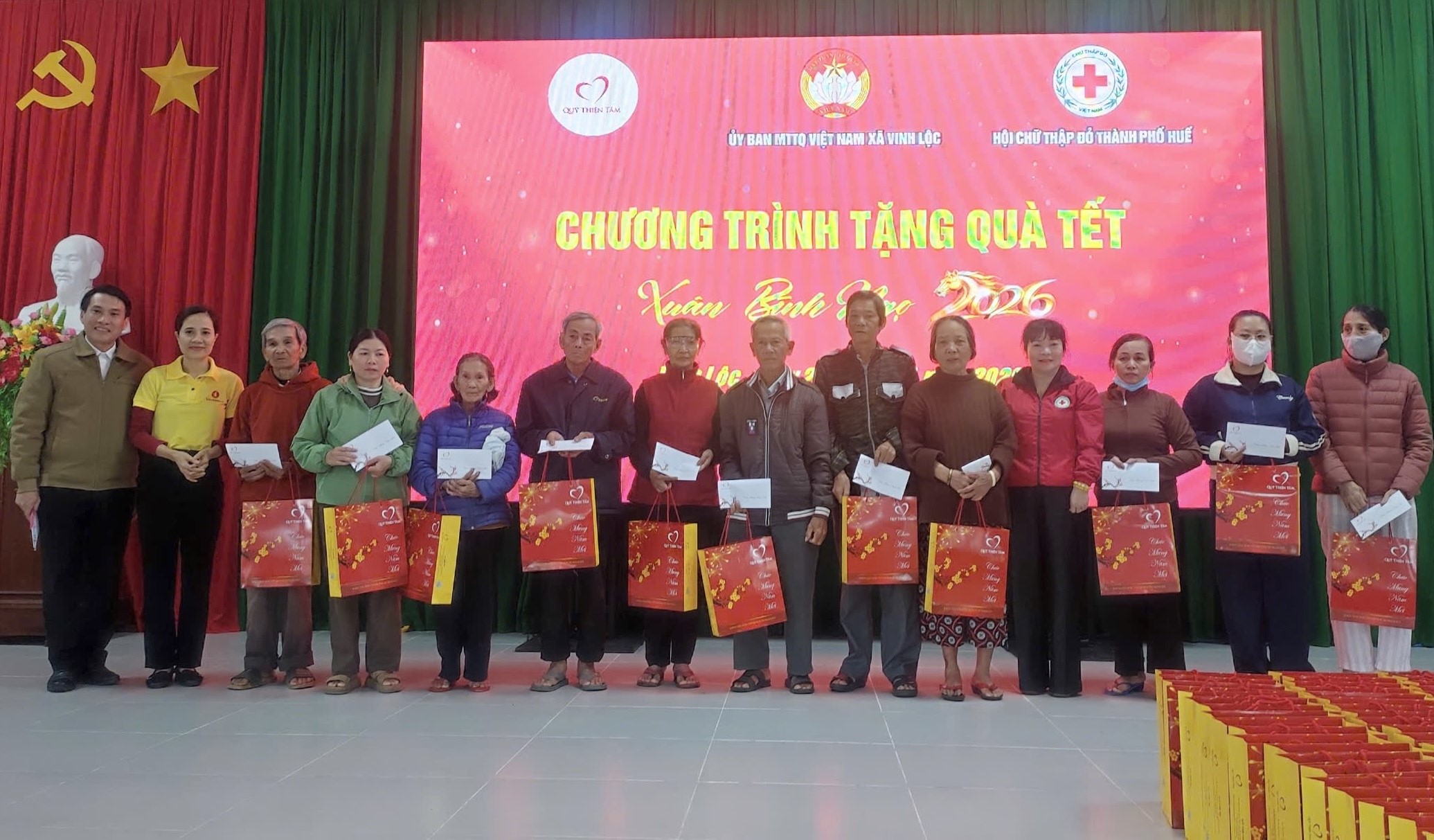 HỘI CHỮ THẬP ĐỎ VIỆT NAM